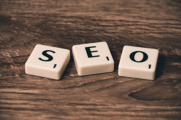 Jaki jest wpływ hostingu na pozycjonowanie SEO?
